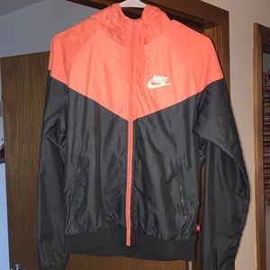 Windbreaker-Nike